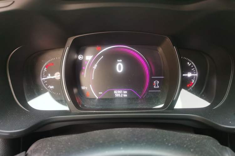 Used Renault Kadjar 2017 2.0L Two-Wheel Drive Comfort Edition

