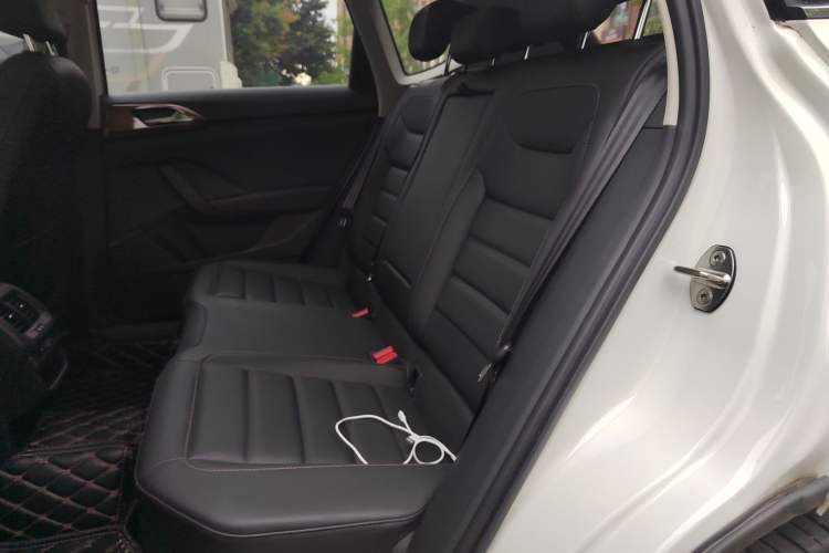 Used Volkswagen Tharu 2022 330TSI Four-Wheel Drive Luxury Edition