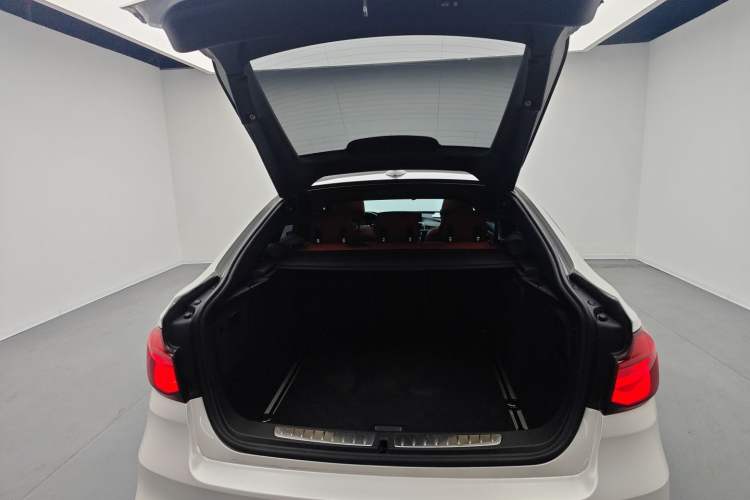 Used BMW 3 Series GT 2020 330i M Sport Night Edition
