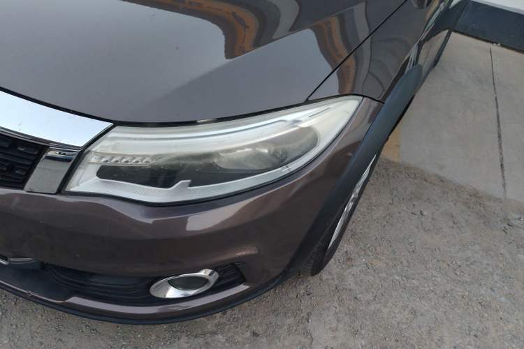 Used Qoros 3 2016 Urban SUV 1.6T Automatic Zhiyue Model