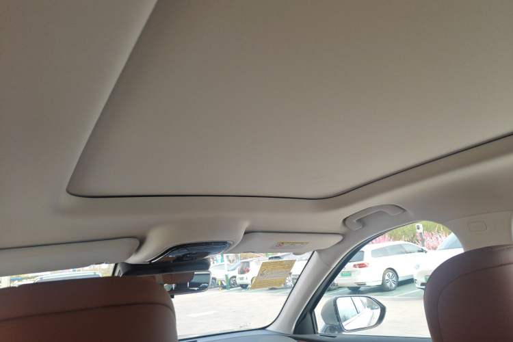 Used Chery Tiggo 8 2026 Model, 5th Generation Tiger Model, Kunpeng 1.6T Automatic Prestige Version Headliner