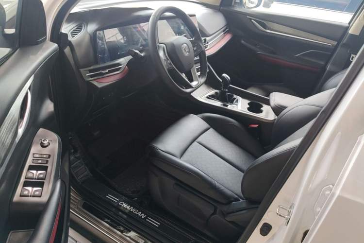 Used CHANGAN CS55PLUS 2020 1.5T Manual Colorful Model