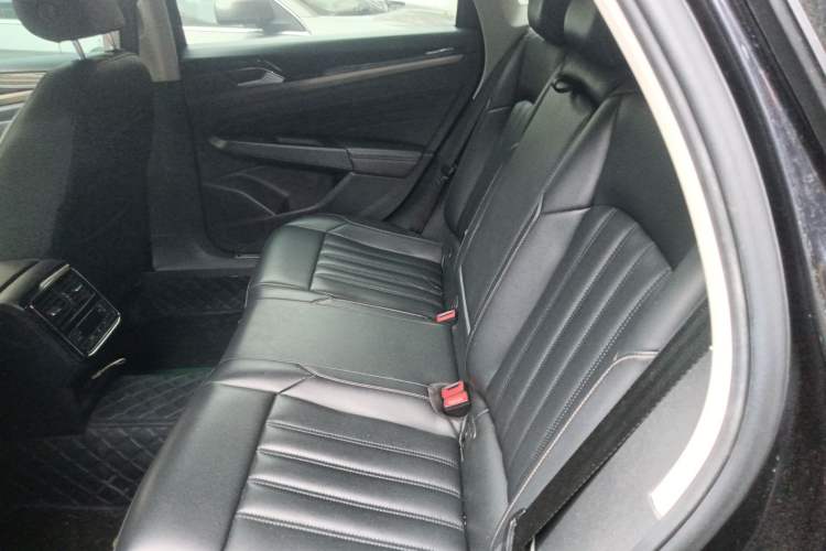 Used Volkswagen Passat New Energy 2020 430 PHEV Hybrid Elite Edition China VI Standard Left Rear Seat