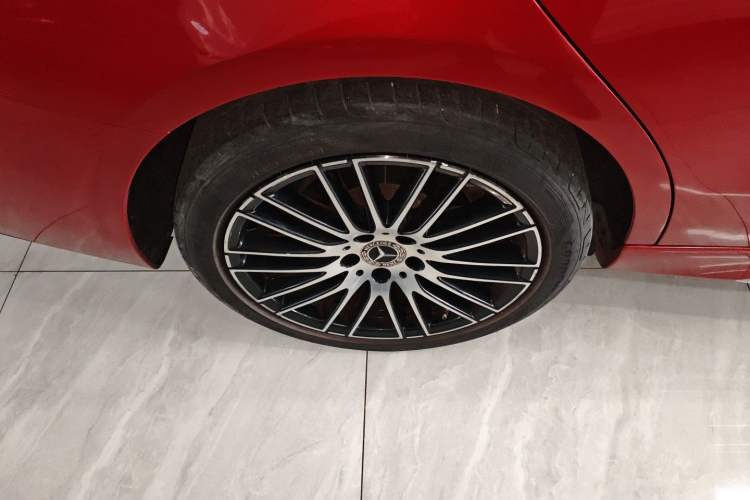 Used Mercedes-Benz C-Class 2022 C 260 L Sport Edition Right Rear Wheel Hub