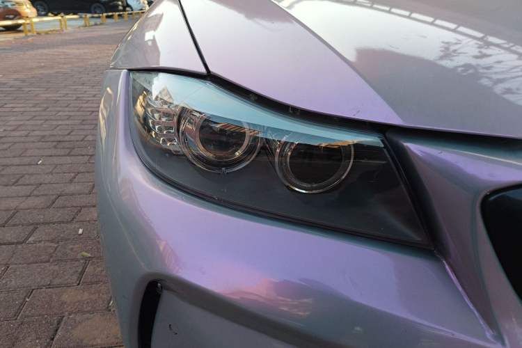 Used BMW 3 Series 2010 320i Luxury Model
