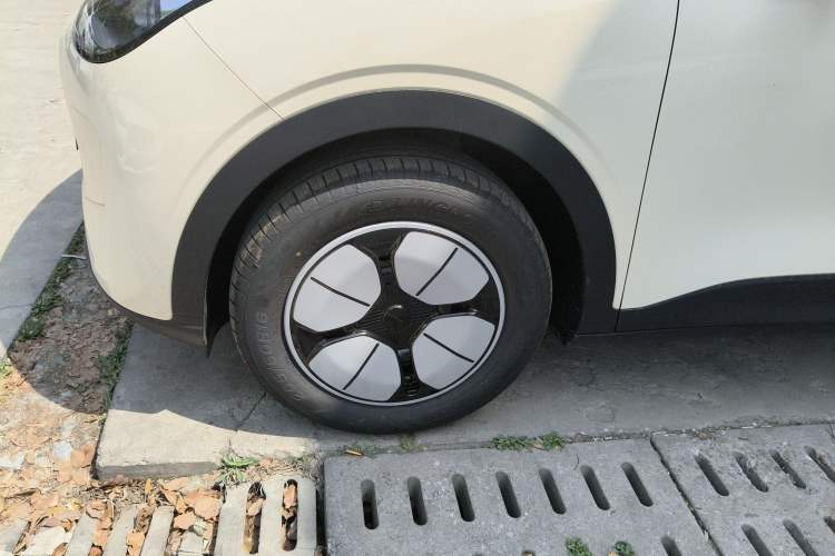 Used Geely Galaxy Geome 2026 Model 310km Youth Edition