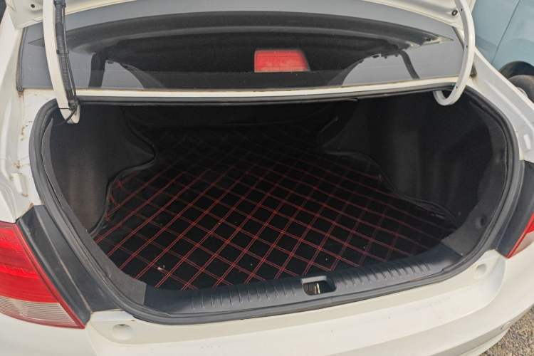 Used Geely Auto Vision 2015 1.5L Manual Happiness Edition