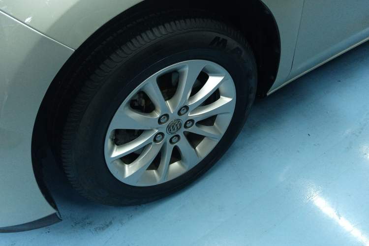 Used Buick GL8 2017 ES 28T Premium Version China V Standard
