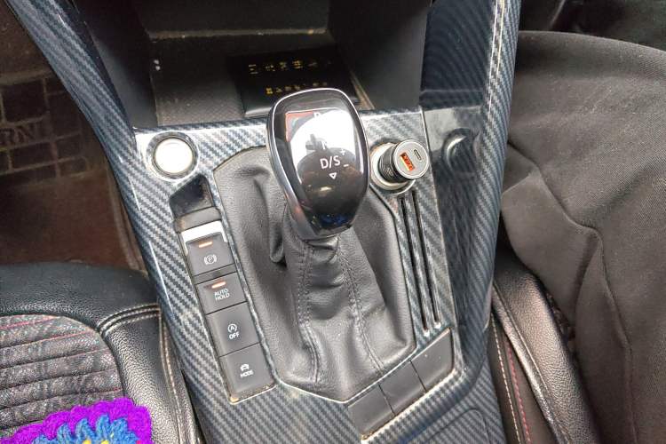 Used Volkswagen Tayron 2019 330TSI Two-Wheel Drive Luxury Model China VI Standard