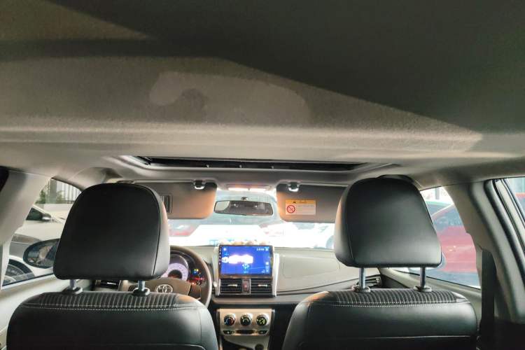 Used Toyota YARiS L Zhi Xuan 2015 1.5G Automatic Xuan Dong Sunroof Special Edition Headliner