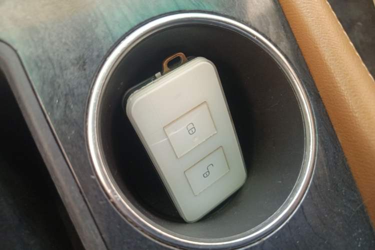 Used BYD Qin New Energy 2017 Qin EV300 Luxury Edition Vehicle Key