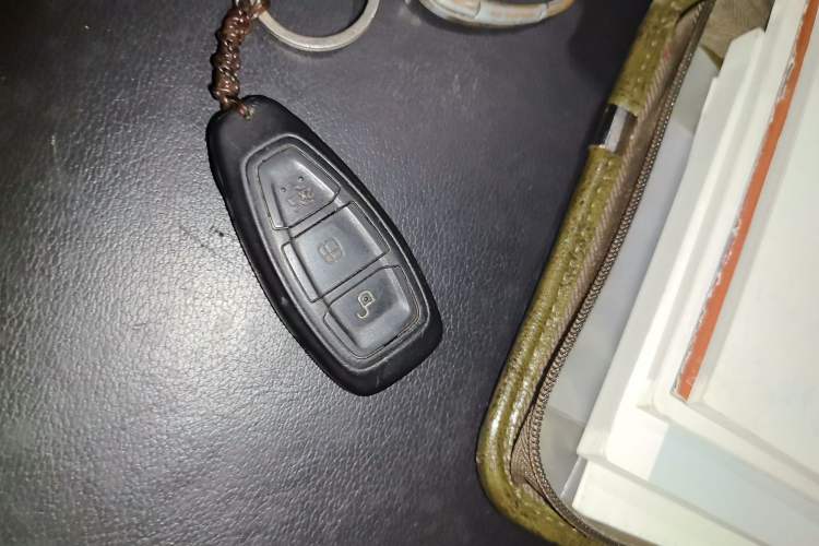 Used Ford Kuga 2017 EcoBoost 180 Two-Wheel-Drive Luxury Wing Edition