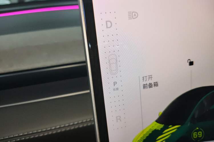 Used Tesla Model Y 2025 Rear-Wheel-Drive Version