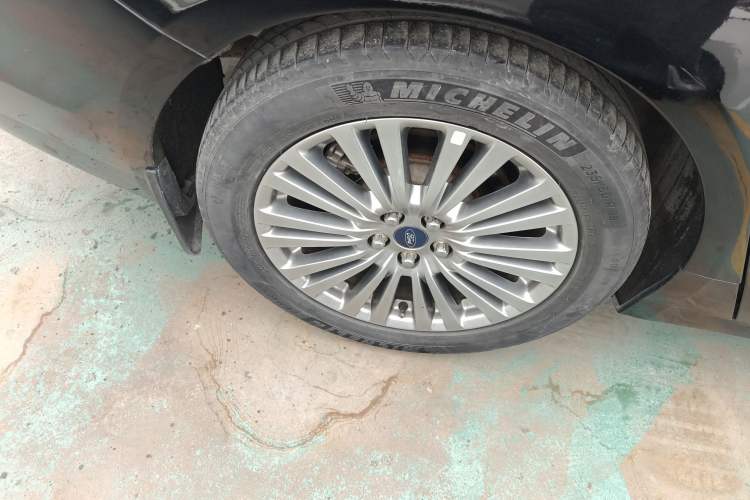 Used Ford Taurus 2017 EcoBoost 245 Luxury Model