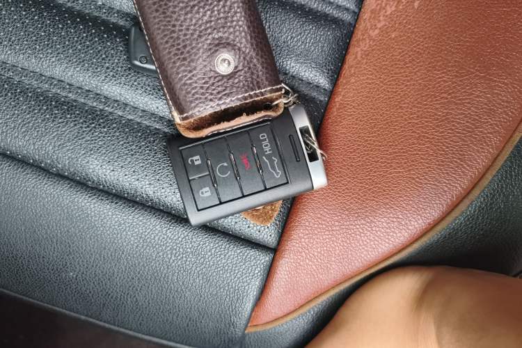 Used Cadillac SRX 2013 3.0L Luxury Model Vehicle Key