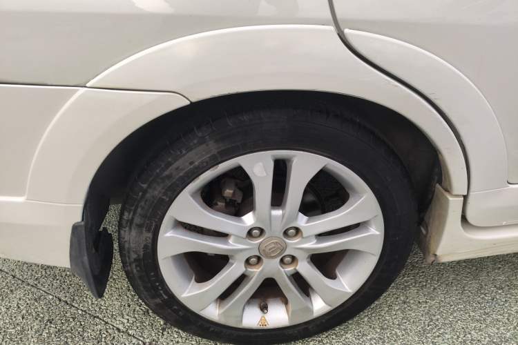 Used Suzuki Liana A6 2014 Hatchback 1.5L Automatic Ideal Model Right Rear Wheel Hub