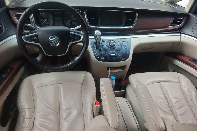 Used Buick GL8 2017 25S Luxury Version China V Standard