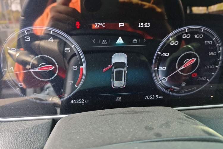 Used Hongqi HS5 2022 2.0T Smart Connect Flagship Edition
