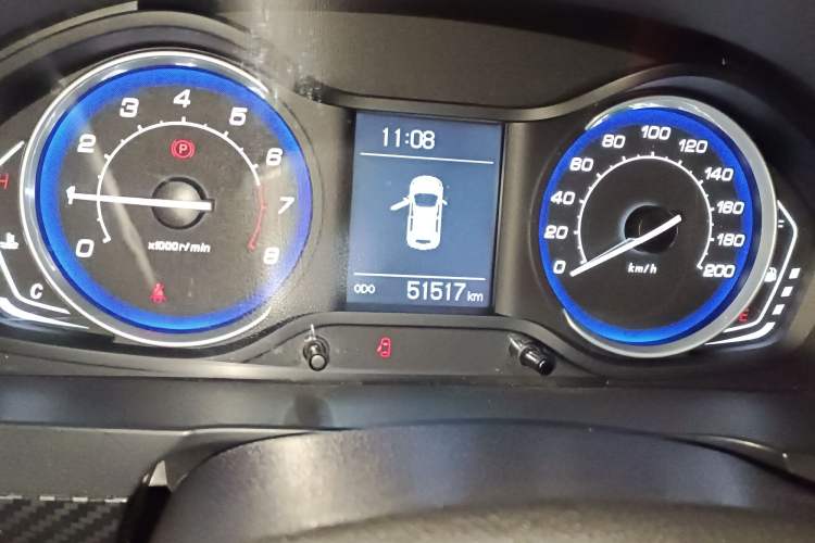 Used BAIC Senova X25 2015 1.5L Manual Elite Edition Odometer Close Up