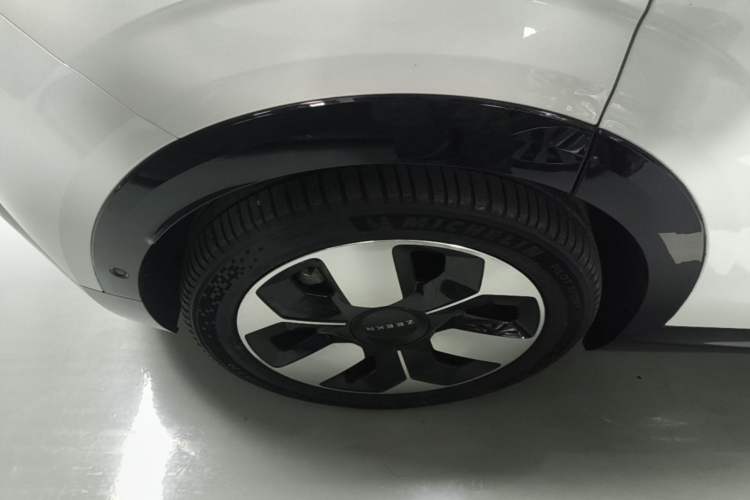 Used Zeekr MIX 2025 Long-Range Intelligent Driving Edition
