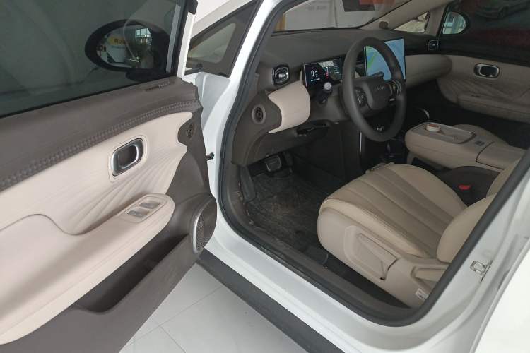 Used AION UT 2025 330 Starlight Edition Driver Seat