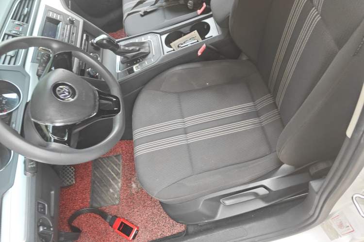 Used Volkswagen Lamando 2015 230TSI DSG Fashion Edition