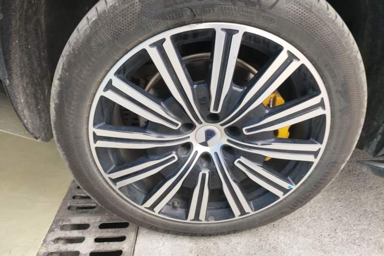 Used Denza N9 2025 Flagship Model