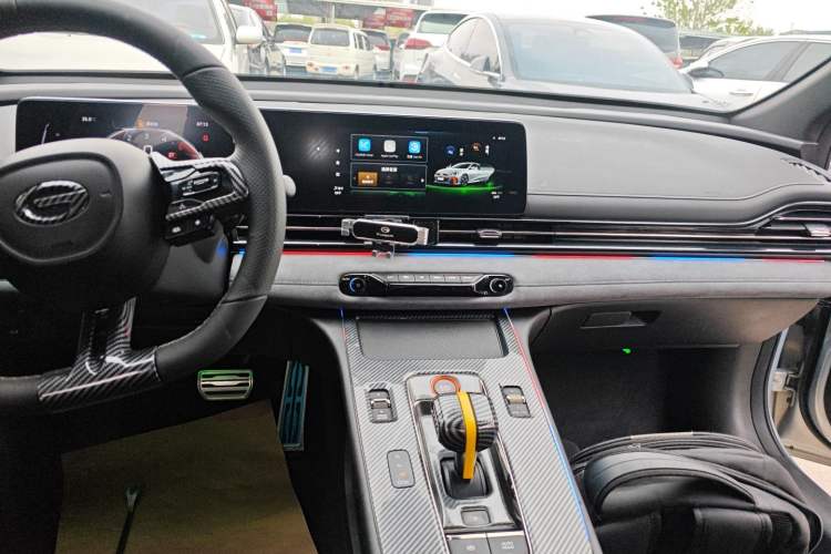 Used GAC Trumpchi EMPOW 2023 400T Automatic R PRO
