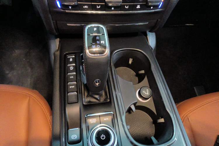 Used Maserati Ghibli 2021 2.0T Sharp Edition
