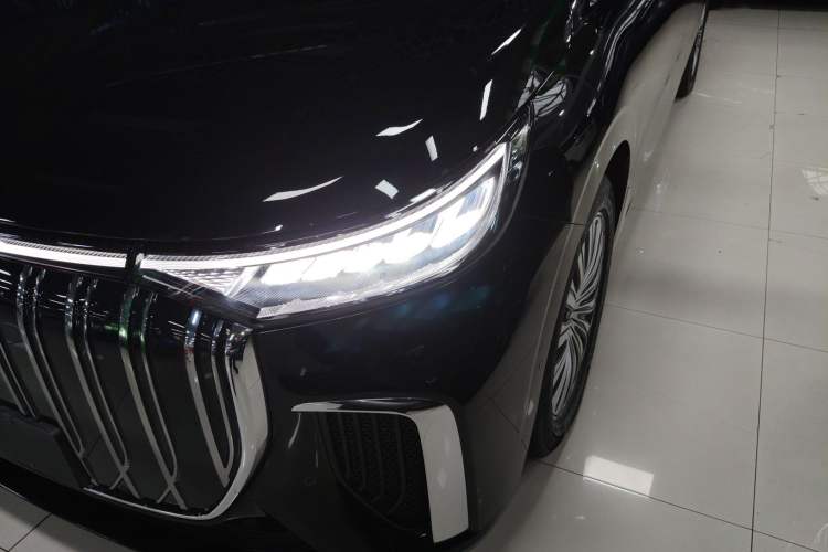 Used VOYAH Dream 2022 0-Carbon Edition Dream+ Smart Enjoyment Package 475 km Left Front Headlight