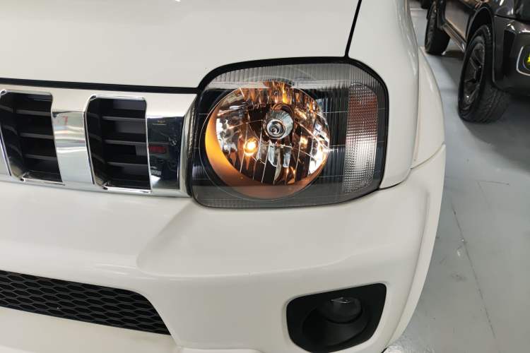 Used Suzuki Jimny 2015 1.3 MT JLX