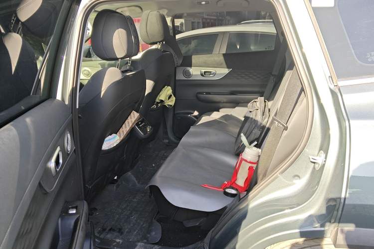 Used Chery Tiggo 8 PLUS 2025 290TGDI DCT Luxury 5-Seater
