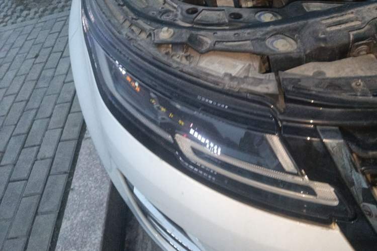 Used Land Rover Range Evoque 2021 Range Rover Velar 249 PS R-Dynamic S Performance Edition