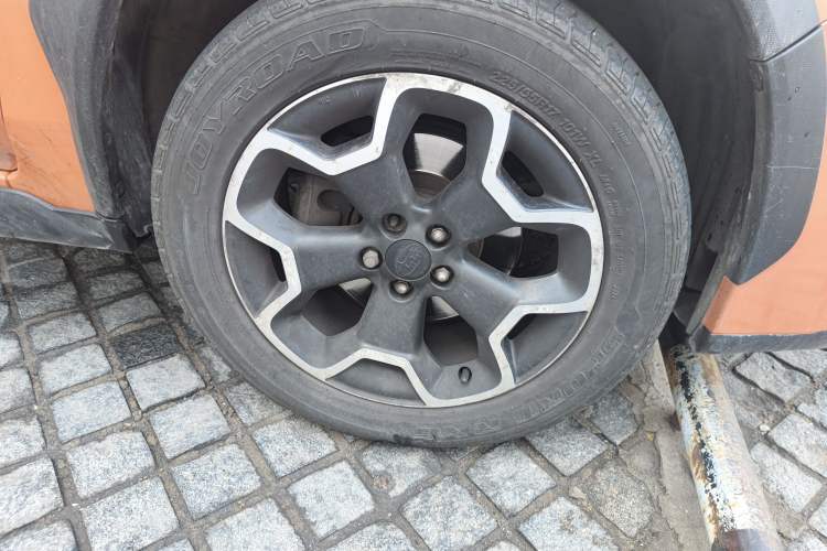 Used Subaru XV 2014 2.0i Comfort Edition