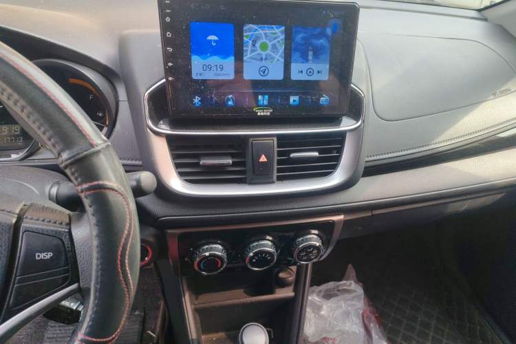 Used Toyota YARiS L Zhi Xuan 2022 X-Trail 1.5L CVT Luxury PLUS Edition Audio And AC Panel