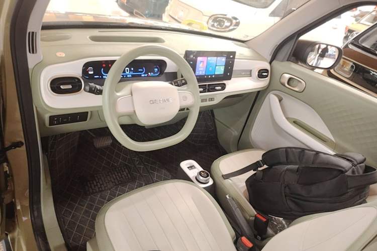 Used Geely Galaxy Panda 2025 210km Panda Rider
