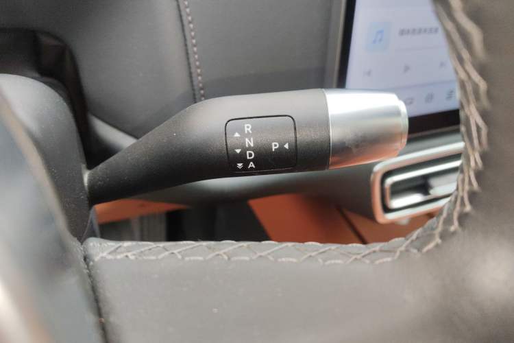 Used Li Auto L7 2023 Air model Gear Lever