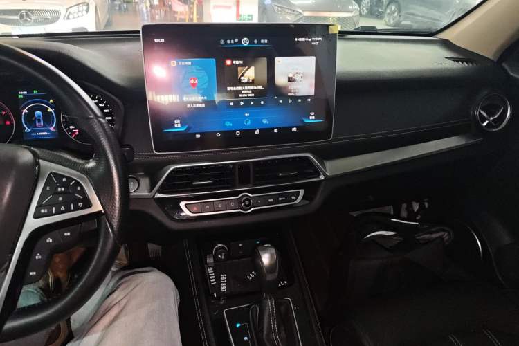 Used BYD Song 2019 1.5TI Automatic Smart Connect Luxe Version Audio And AC Panel