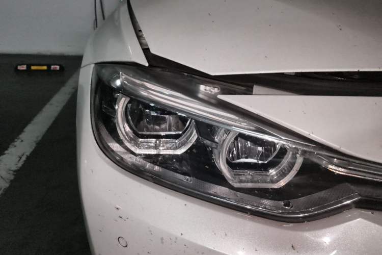 Used BMW 3 Series 2019 320Li Fashion Model
