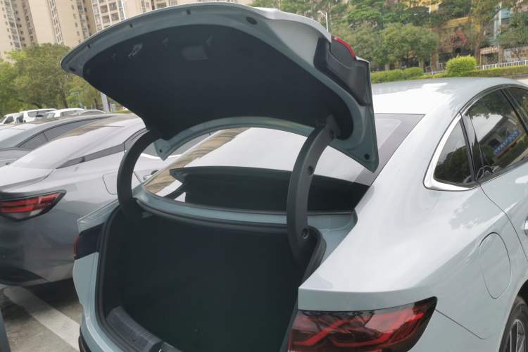 Used BYD Qin L 2024 DM-i 80KM Beyond Model Trunk