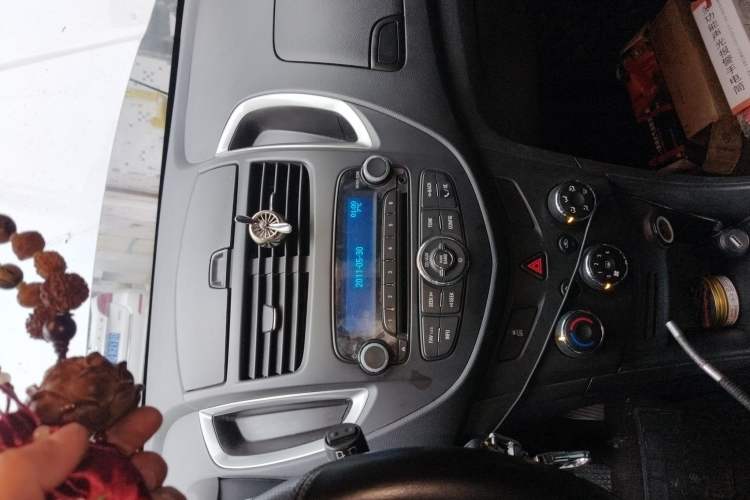 Used Chevrolet Trax 2014 1.4T Manual Two-Wheel Drive Comfort Model