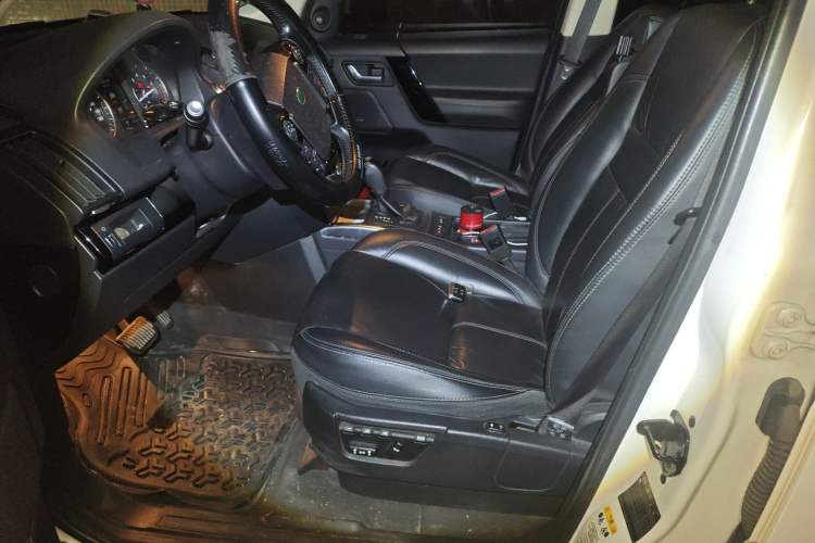 Used Land Rover Freelander 2 2014 2.0T Si4 HSE Gasoline Edition Left Front Seat