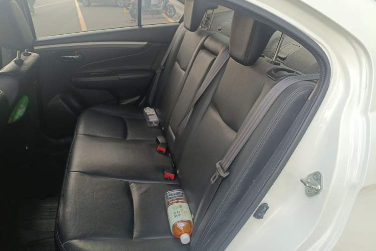 Used Suzuki Alivio 2015 1.6L Automatic Enjoyment Model
