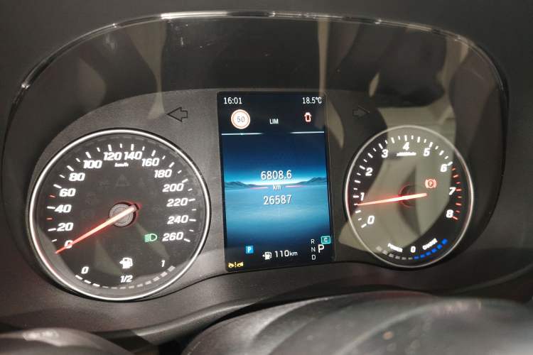 Used Mercedes-Benz Vito 2024 2.0T Business Version 7 Seats