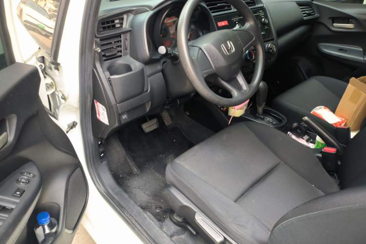 Used Honda Fit 2014 1.5L LX CVT Comfort Model Driver Seat