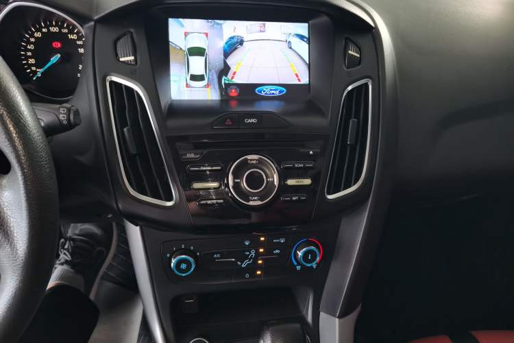 Used Ford Focus 2018 Hatchback Classic 1.6L Automatic Comfort Plus SmartDrive Edition