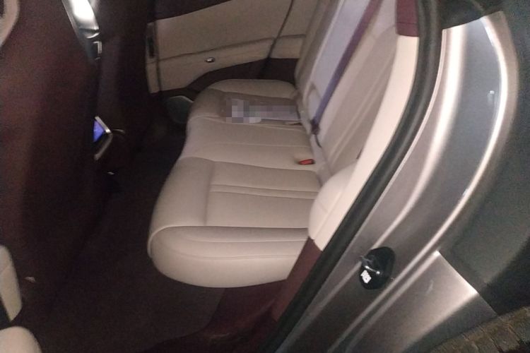 Used Xiaomi Auto YU7 2025 Ultra-Long Range Rear-Wheel Drive Version Left Rear Seat