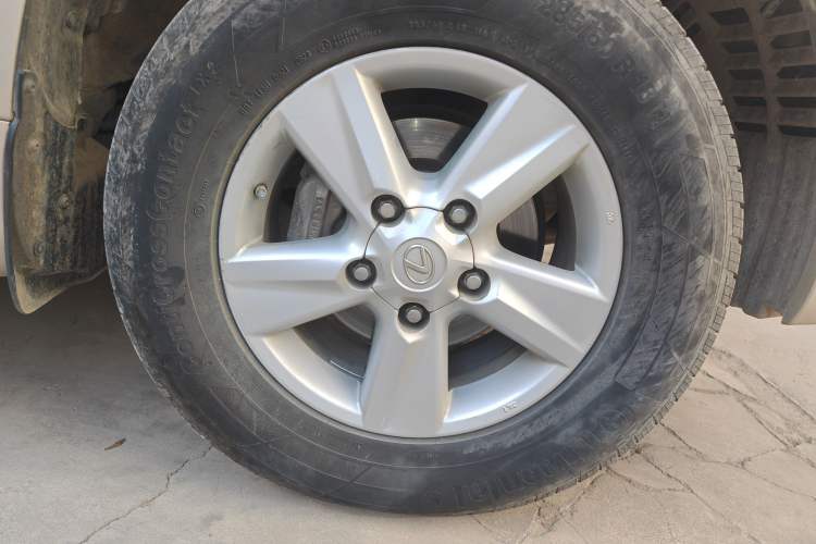 Used Lexus LX 2012 570
