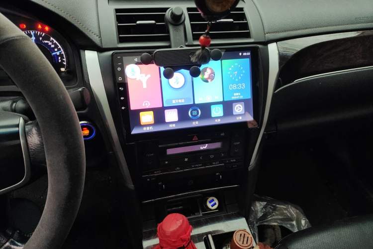 Used Toyota Camry 2016 2.0G 10th Anniversary Leading Edition
