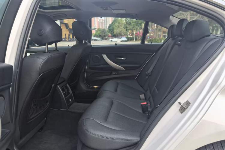 Used BMW 3 Series 2016 320Li Fashion Model
